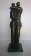 ABRAZO OVERLI en bronce