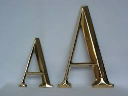 letras de bronce