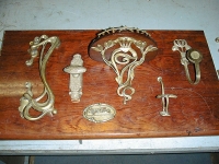 objetos decorativos en bronce