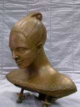 cabeza en bronce