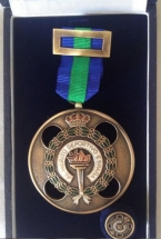 medalla y pin zamak